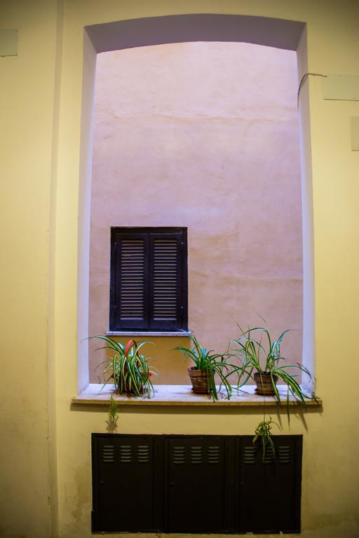 Yourstay@Rome Coliseum Bagian luar foto