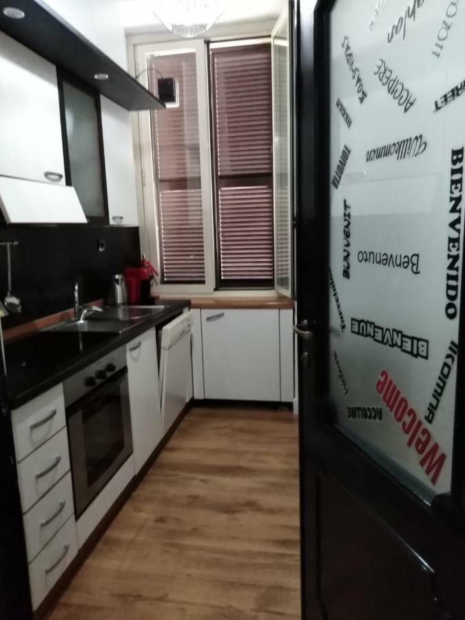 Yourstay@Rome Coliseum Bagian luar foto